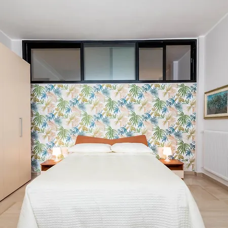 Penthouse In The Heart Of With Terrace Appartamento