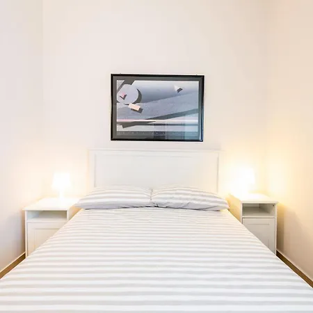 Penthouse In The Heart Of With Terrace *