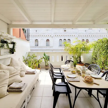 Penthouse In The Heart Of With Terrace *