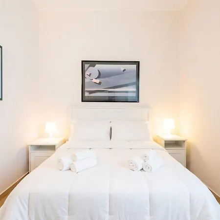 Penthouse In The Heart Of With Terrace *