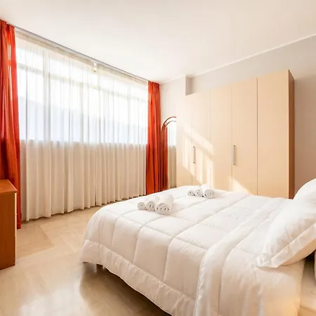 Penthouse In The Heart Of With Terrace * Bari