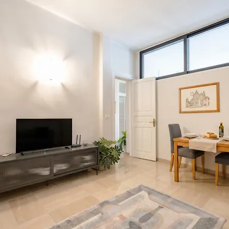 Penthouse In The Heart Of With Terrace Apartment *