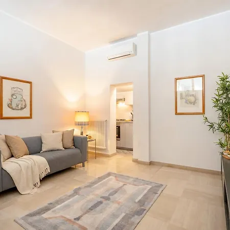Penthouse In The Heart Of With Terrace Bari